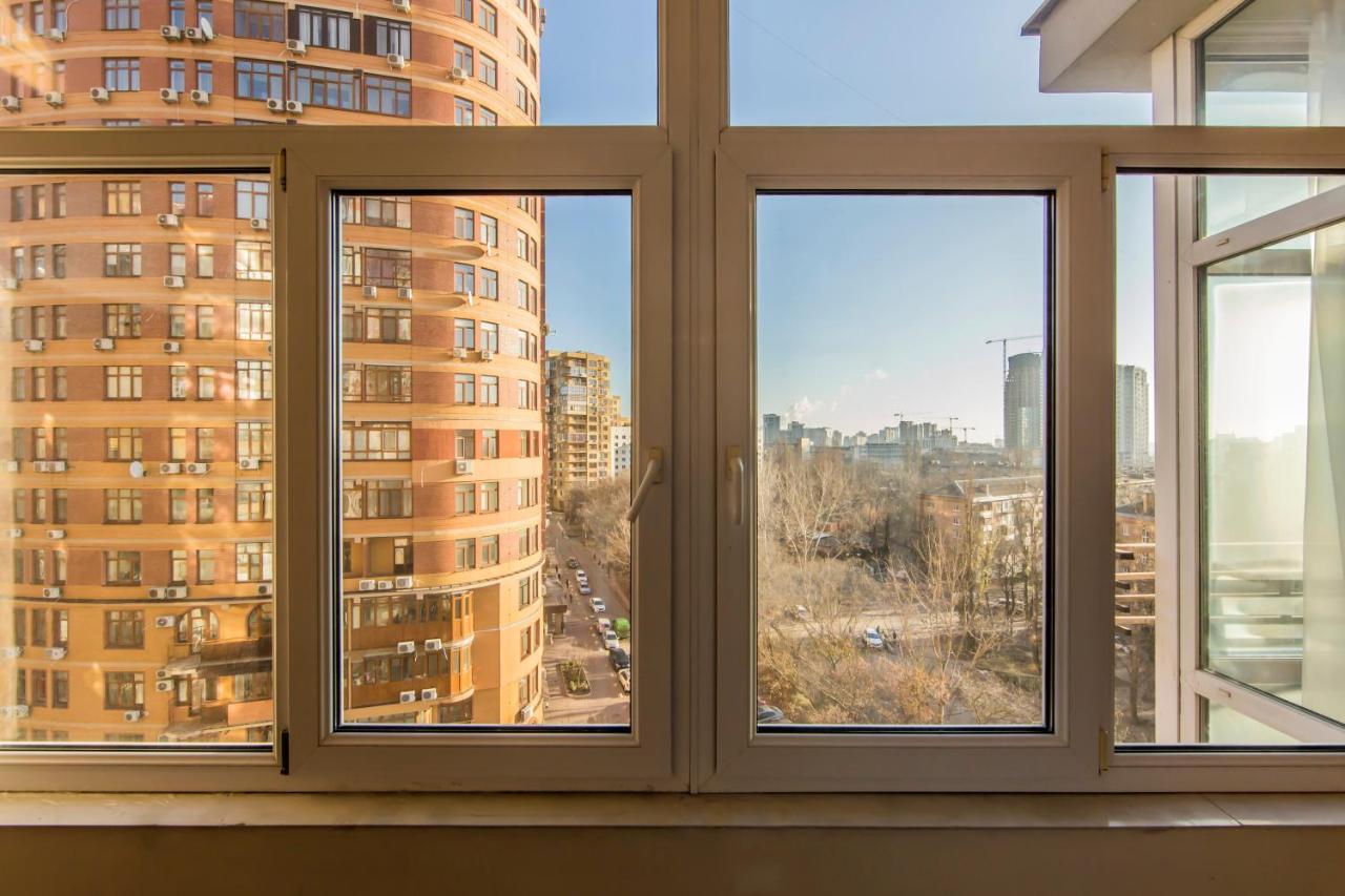 2К Квартира У Новому Будинку На 10 Поверсі, Печерськ Apartamento Kiev Exterior foto